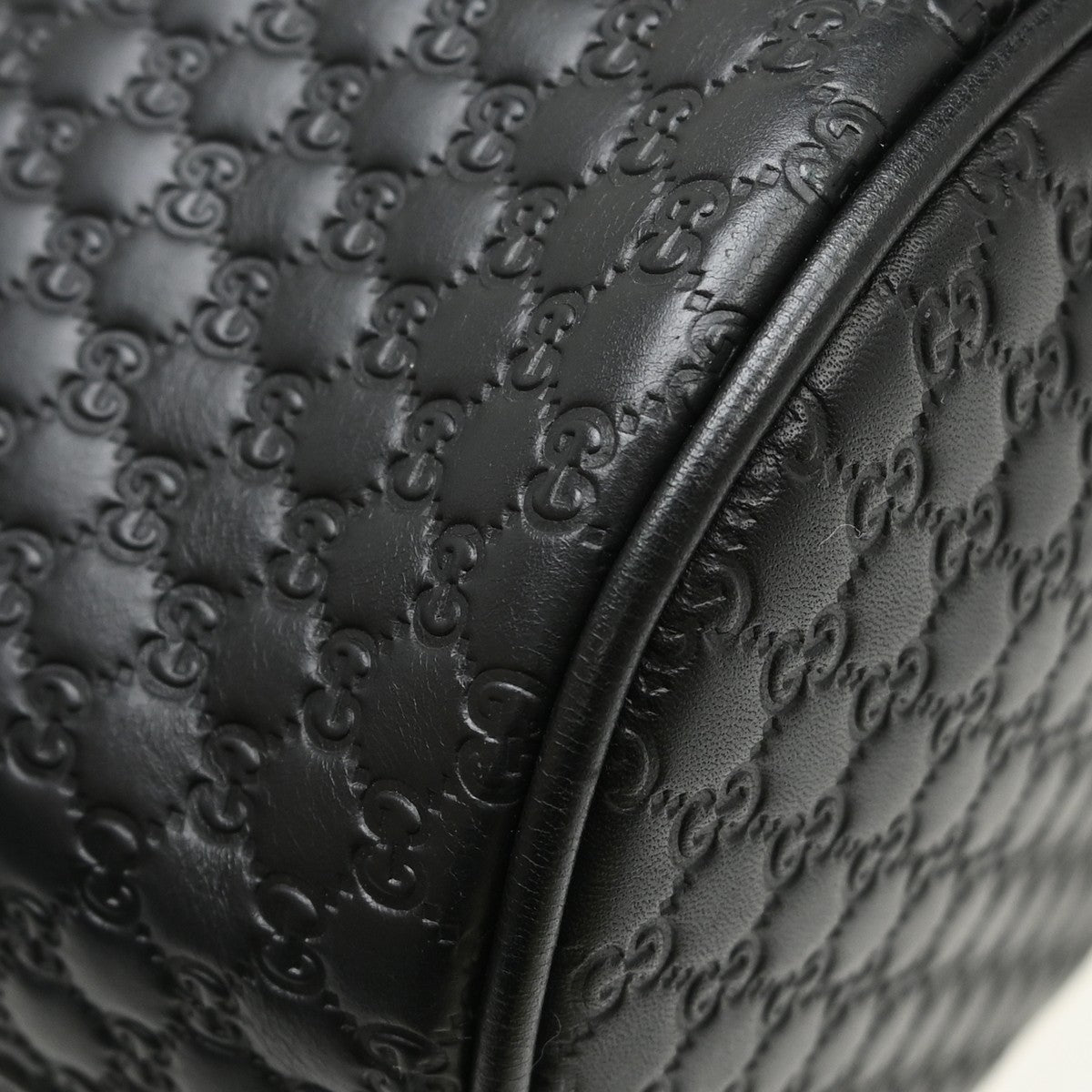 Gucci Convertible Dome Satchel Microguccissima Leather Black Leather Handbag (Pre-Owned)