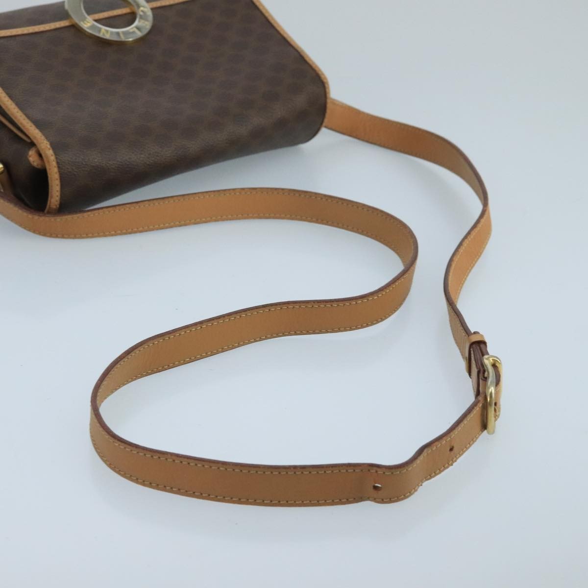 Celine Vintage Macadam Circle Logo Shoulder Bag Canvas And Leather Brown Canvas Shoulder Bag Bag (Pre-Owned)