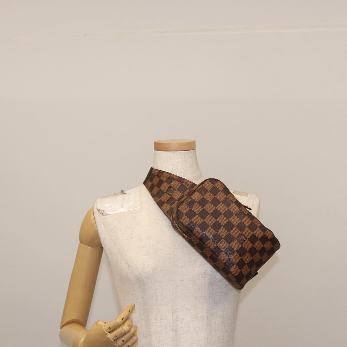 Louis Vuitton Geronimos Waist Bag Damier Brown Canvas Shoulder Bag Bag (Pre-Owned)