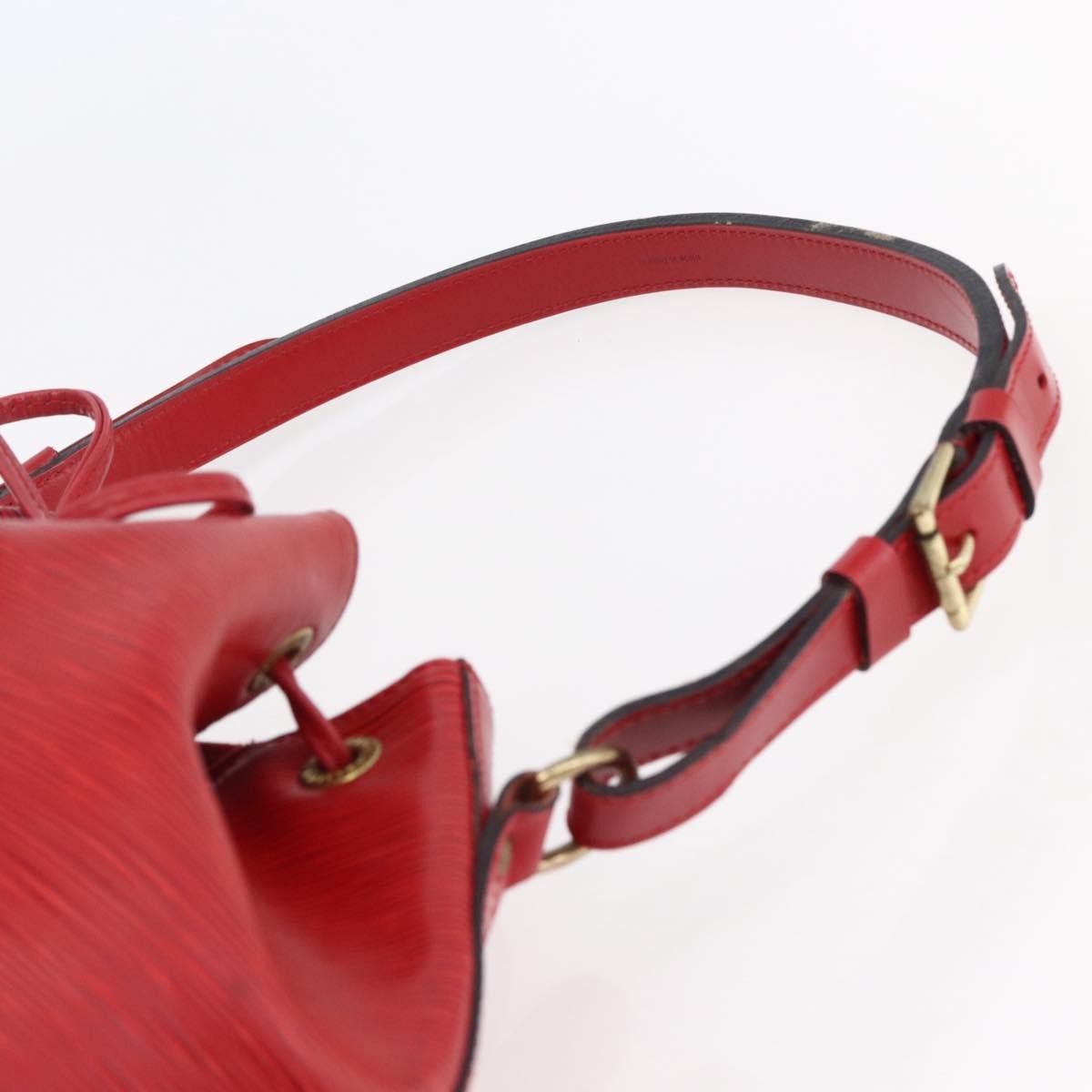 Louis Vuitton Noe Handbag Epi Leather Red Leather Bag (Pre-Owned)