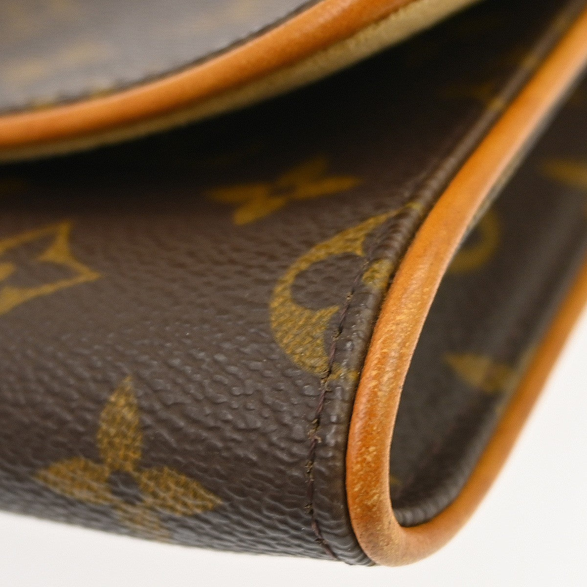 Louis Vuitton Twin Handbag Monogram Canvas Brown Canvas Clutche & Pouche Bag (Pre-Owned)
