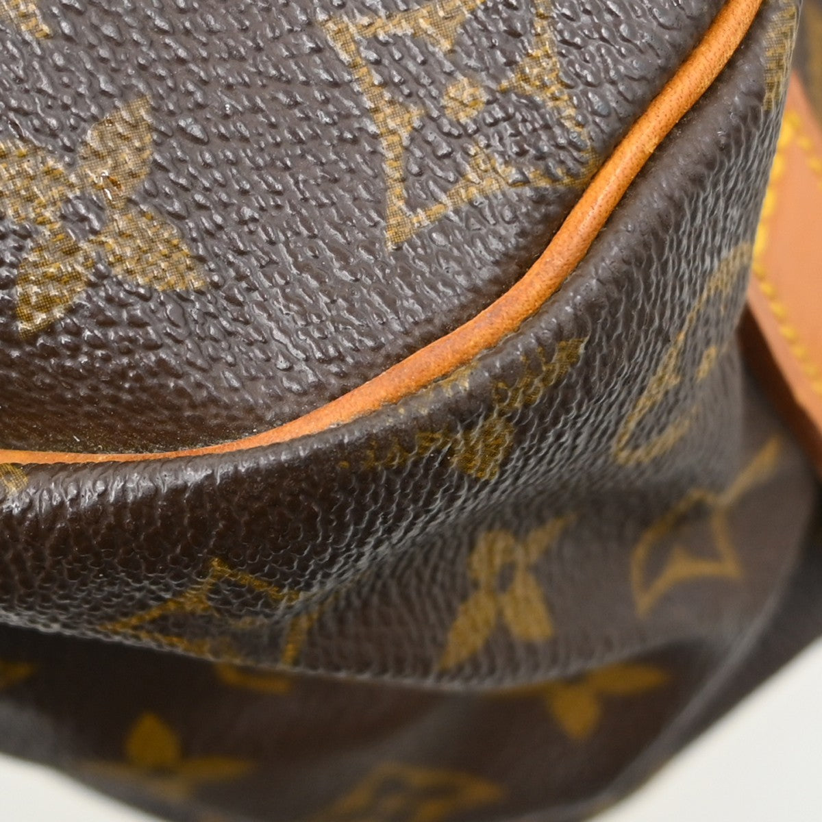 Louis Vuitton Saumur Handbag Monogram Canvas Brown Canvas Shoulder Bag Bag (Pre-Owned)