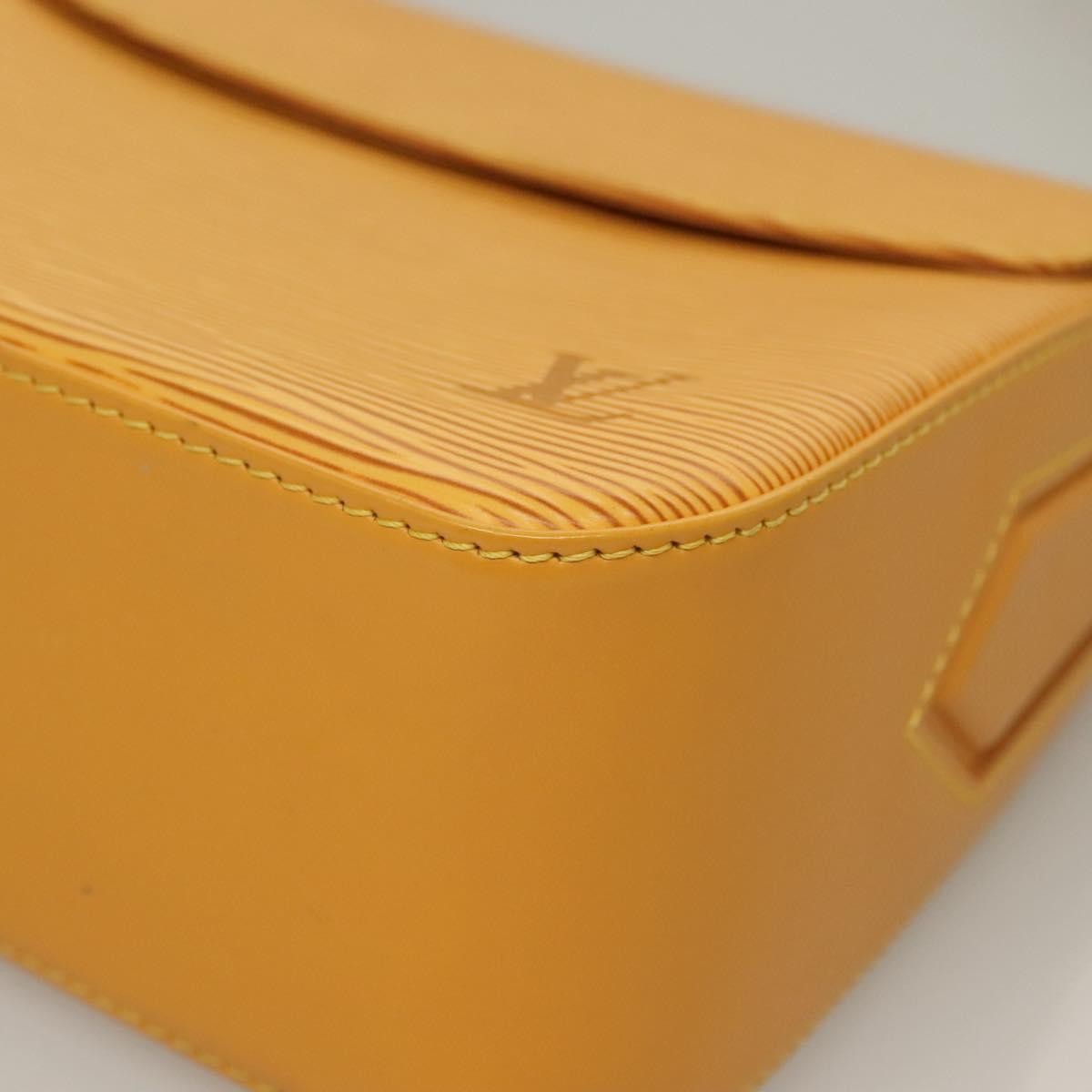 Louis Vuitton Buci Handbag Epi Leather Yellow Leather Shoulder Bag Bag (Pre-Owned)