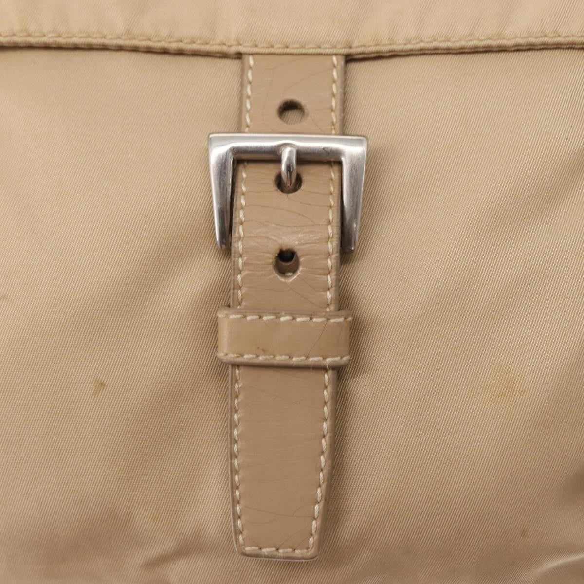 Prada Buckle Messenger Bag Tessuto Beige Nylon Shoulder Bag Bag (Pre-Owned)