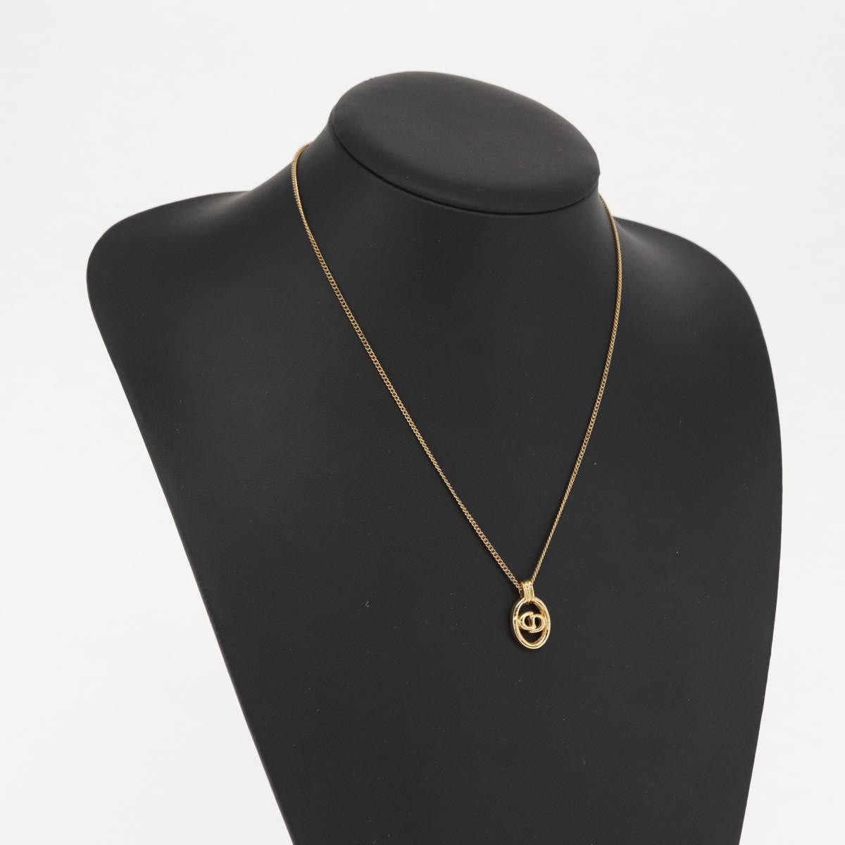 Christian Dior Cd Round Pendant Necklace Metal Gold Metal Necklace Jewelry (Pre-Owned)