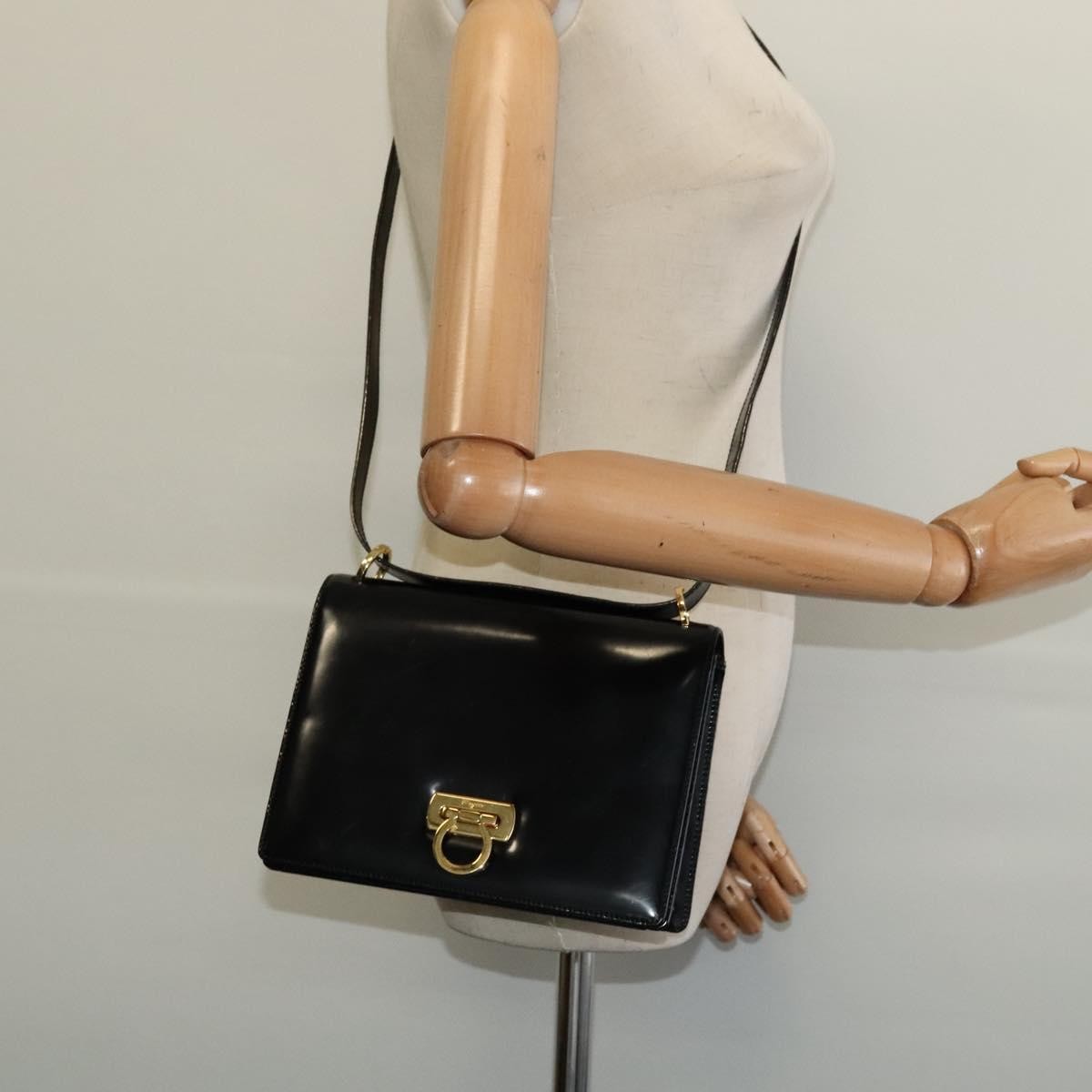 Salvatore Ferragamo Gancini Shoulder Bag Patent Leather Black Patent_Leather Shoulder Bag Bag (Pre-Owned)