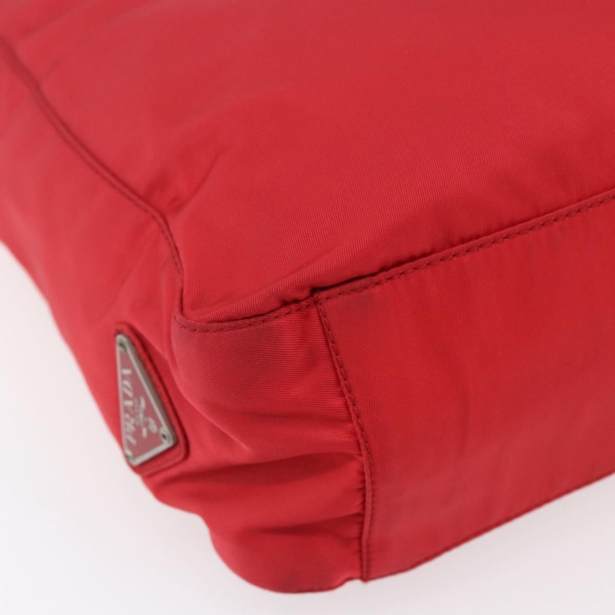 Prada Vintage Tote Tessuto Red Nylon Tote Bag Bag (Pre-Owned)