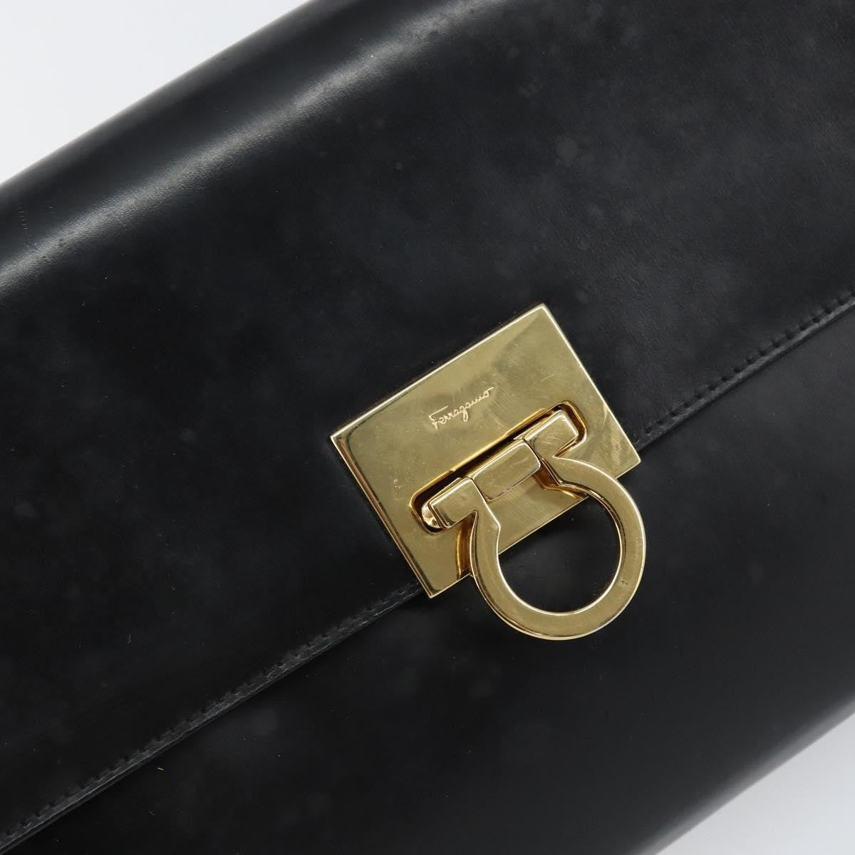 Salvatore Ferragamo Gancini Chain Shoulder Bag Leather Black Leather Shoulder Bag Bag (Pre-Owned)