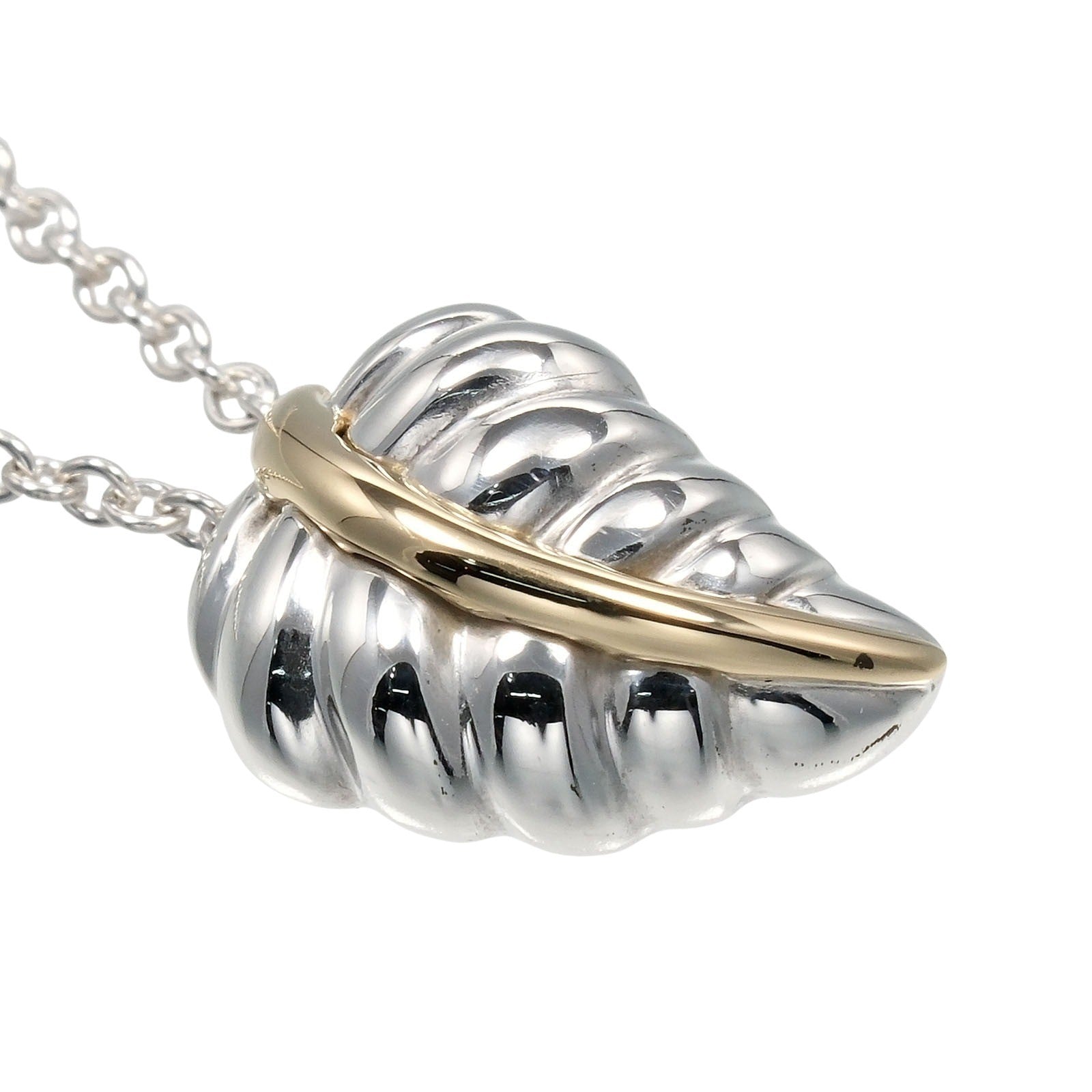 Tiffany & Co. Leaf Pendant Necklace Silver 925 And K18 Yellow Gold Silver Silver Necklace Jewelry (Pre-Owned)