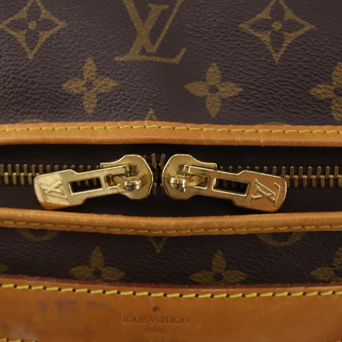 Louis Vuitton Dog Carrier Bag Monogram Canvas Multicolour Canvas Travel Bag Bag (Pre-Owned)