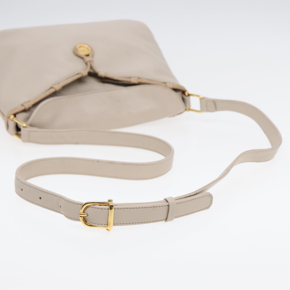 Celine Vintage Shoulder Bag Leather Beige Leather Shoulder Bag Bag (Pre-Owned)