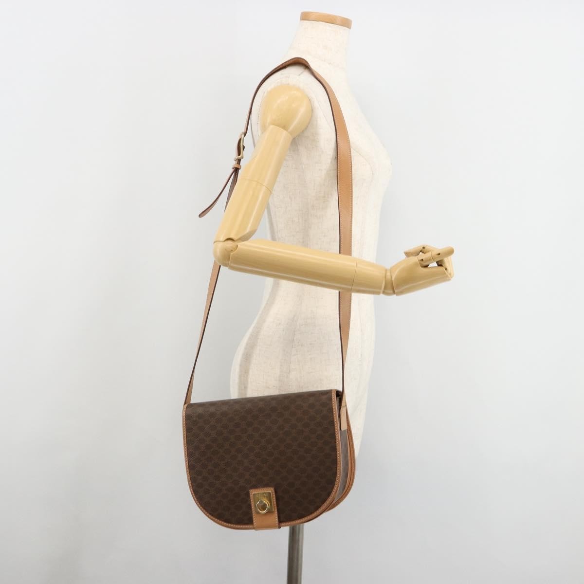 Celine Macadam Shoulder Bag Pvc Leather Brown Canvas Shoulder Bag Bag (Pre-Owned)
