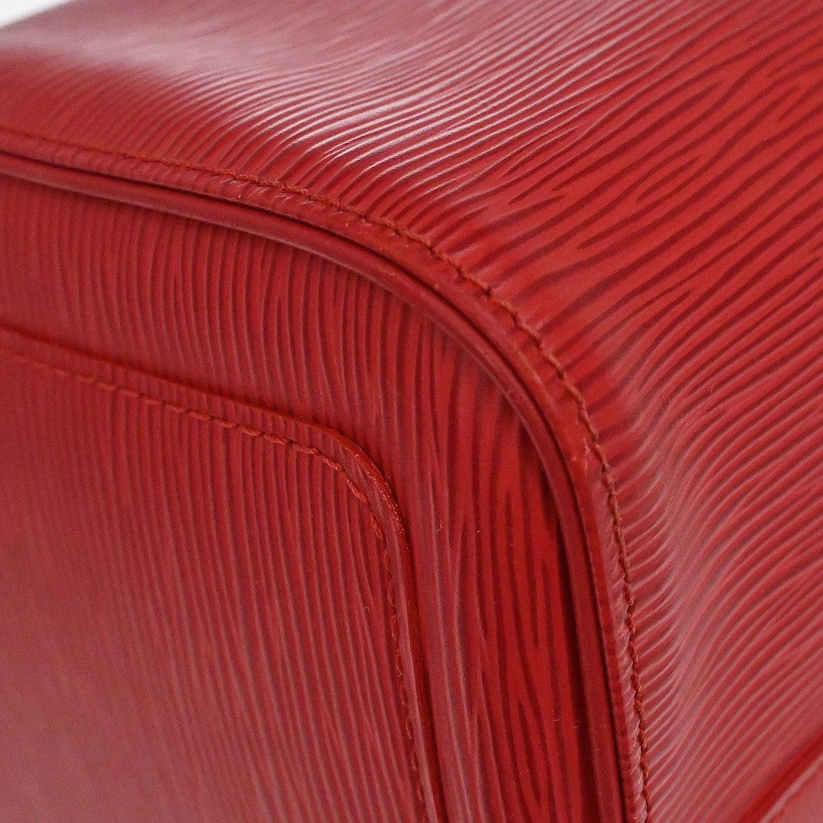 Louis Vuitton Speedy Handbag Epi Leather Red Leather Handbag (Pre-Owned)