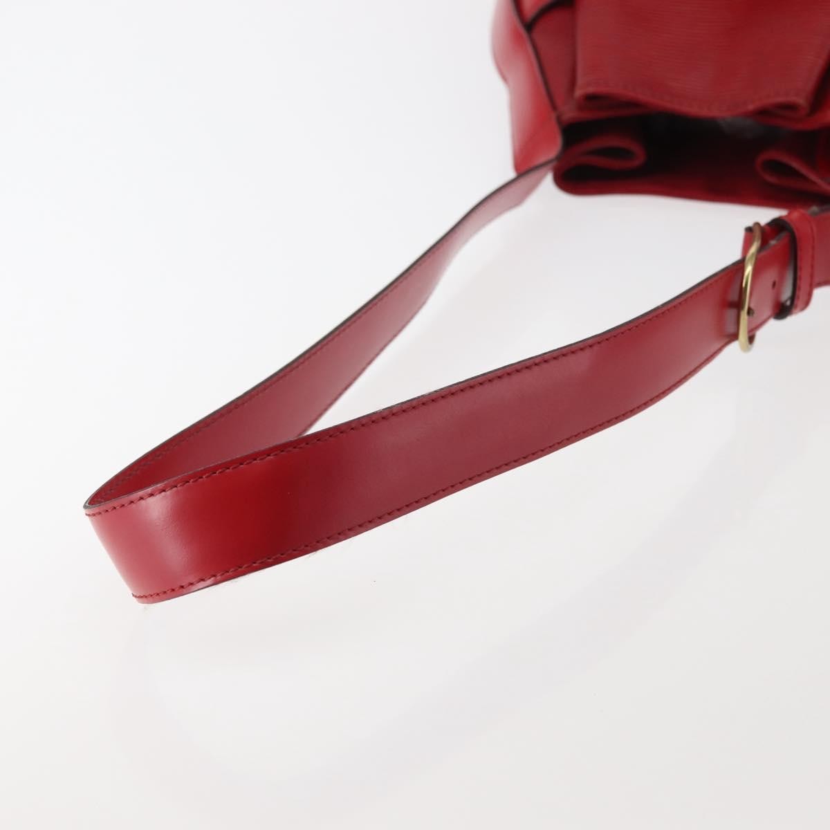 Louis Vuitton Vintage Sac D'epaule Handbag Epi Leather Red Leather Shoulder Bag Bag (Pre-Owned)