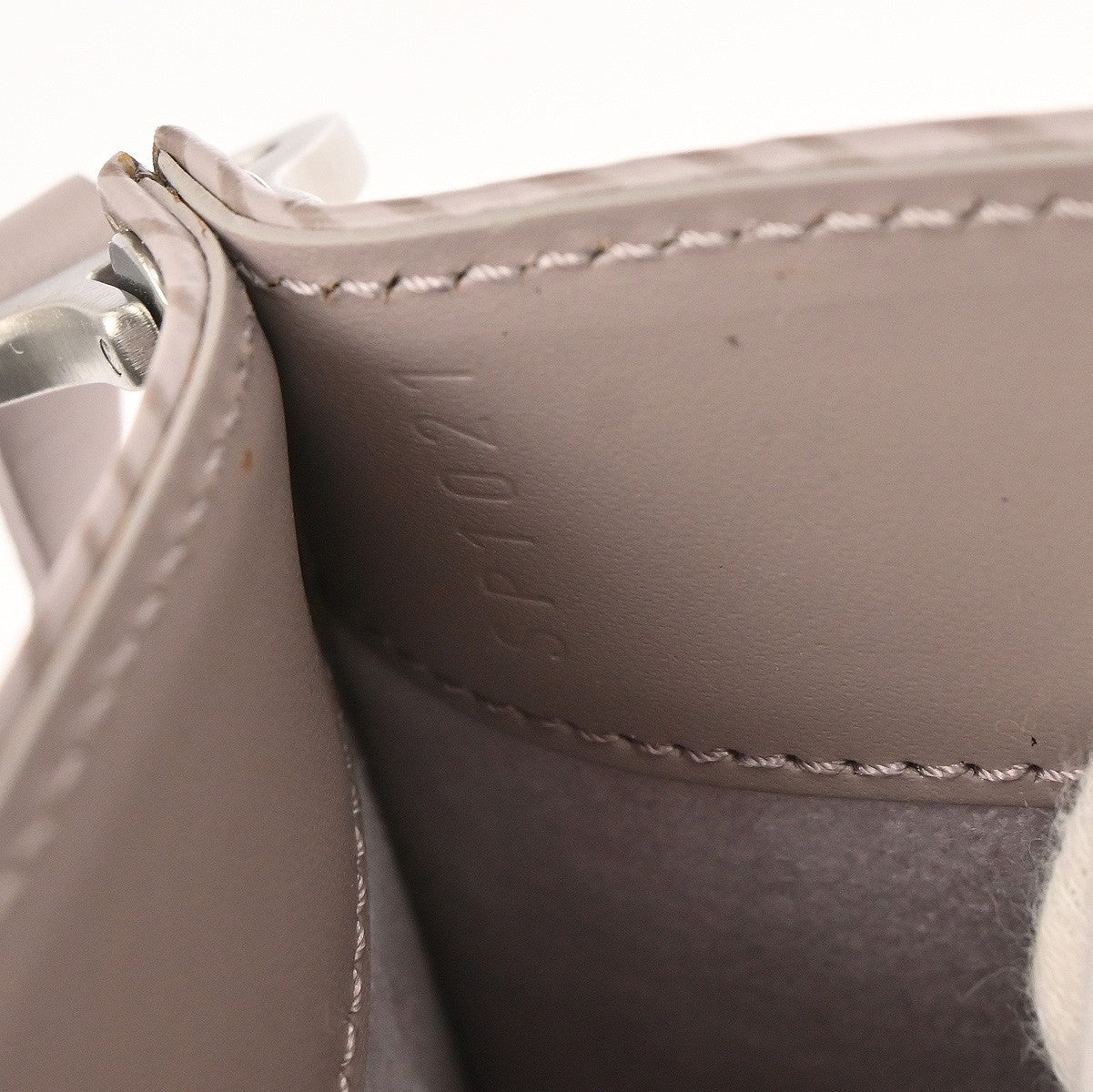Louis Vuitton Demi Lune Pochette Epi Leather Purple Leather Clutche & Pouche Bag (Pre-Owned)