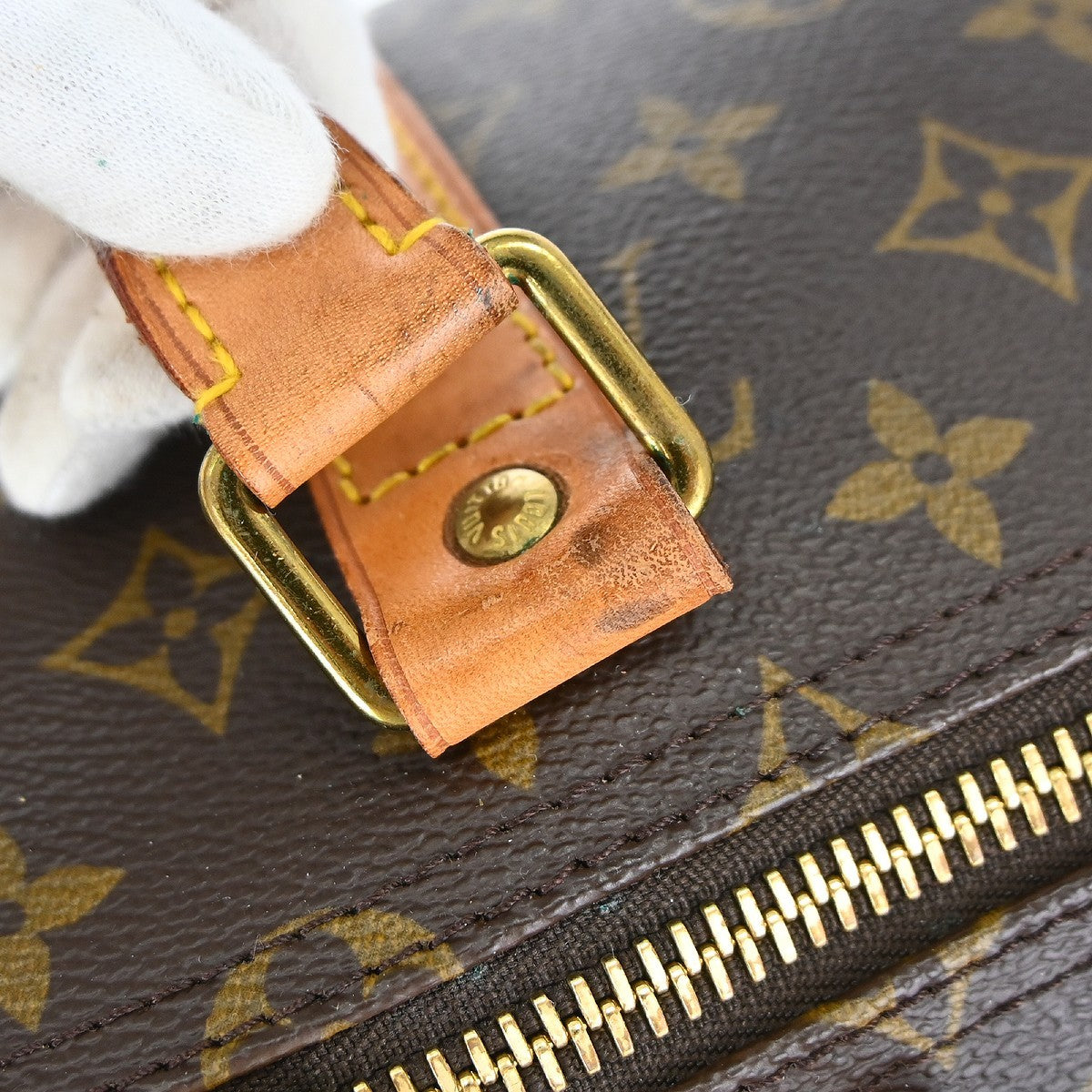Louis Vuitton Keepall Bag Monogram Canvas Brown Canvas Travel Bag Bag (Pre-Owned)