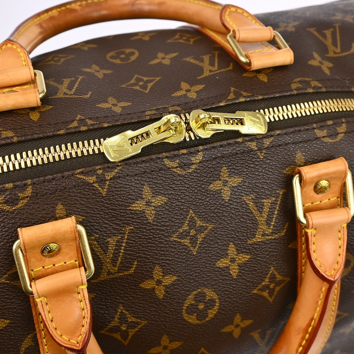 Louis Vuitton Keepall Bag Monogram Canvas Brown Canvas Travel Bag Bag (Pre-Owned)