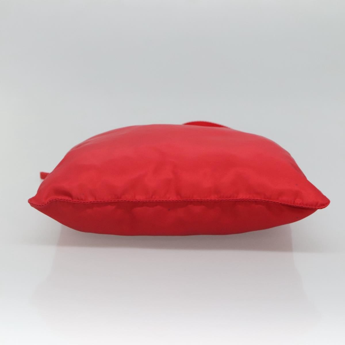 Prada Flat Messenger Bag Tessuto Red Nylon Shoulder Bag Bag (Pre-Owned)