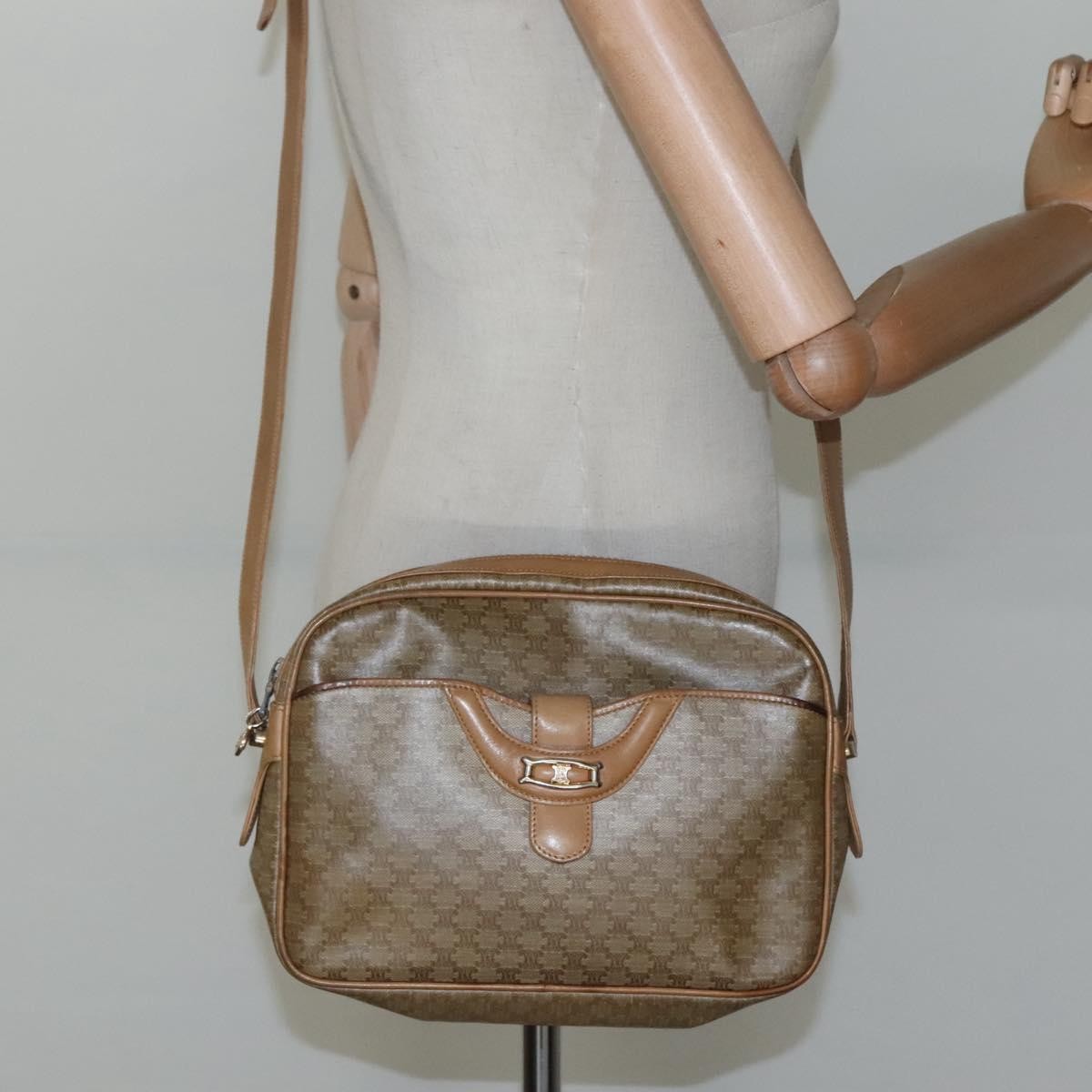 Celine Vintage Macadam Shoulder Bag Canvas And Leather Beige Canvas Shoulder Bag Bag (Pre-Owned)