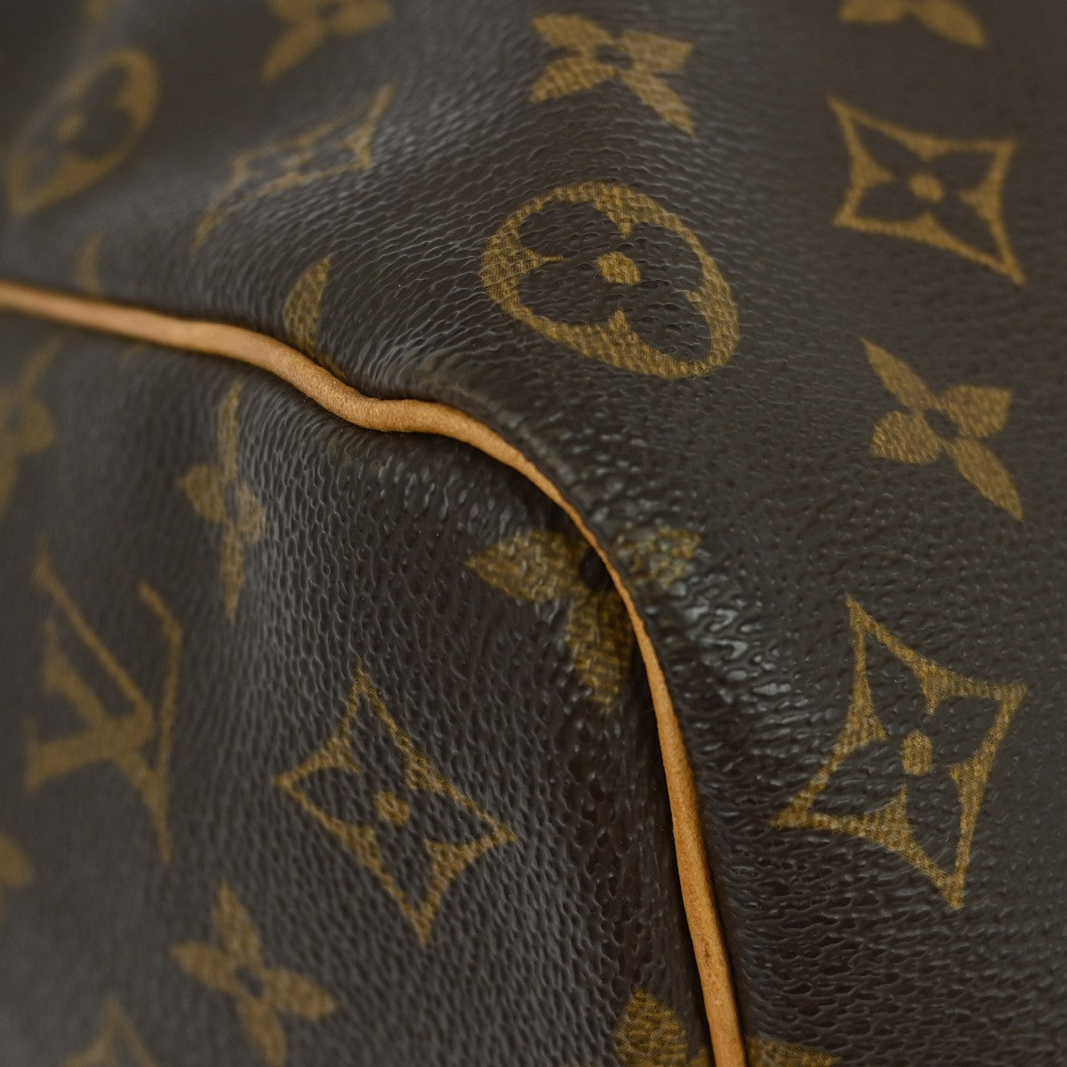 Louis Vuitton Keepall Bag Monogram Canvas Brown Canvas Travel Bag Bag (Pre-Owned)