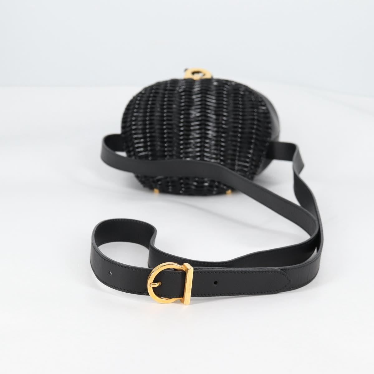 Salvatore Ferragamo Gancini Shoulder Bag Leather Black Leather Shoulder Bag Bag (Pre-Owned)