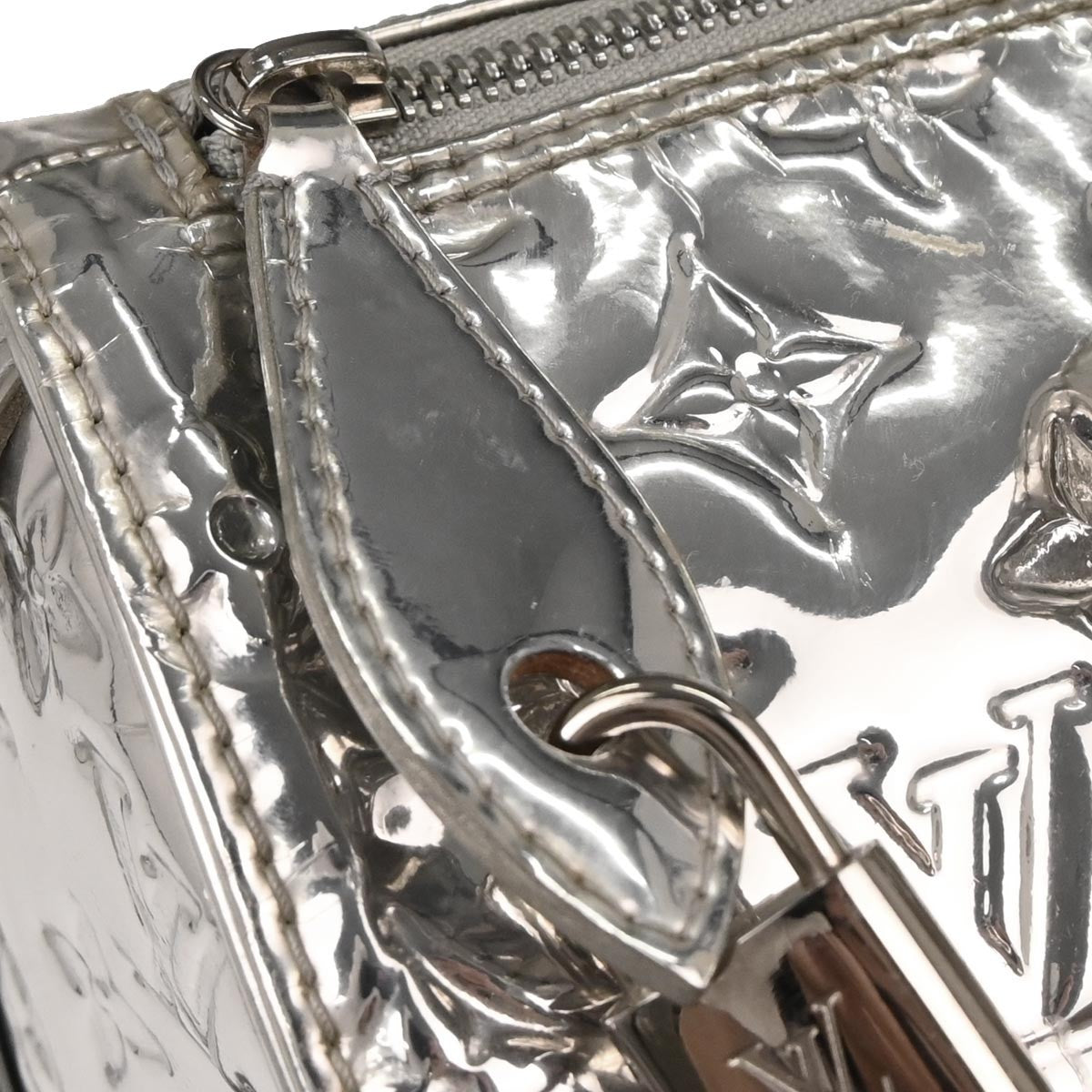 Louis Vuitton Speedy Handbag Monogram Miroir Pvc Silver Patent_Leather Handbag (Pre-Owned)