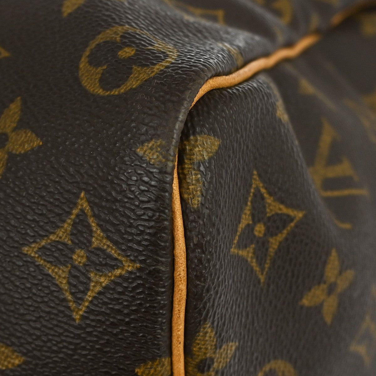 Louis Vuitton Keepall Bag Monogram Canvas Brown Canvas Travel Bag Bag (Pre-Owned)