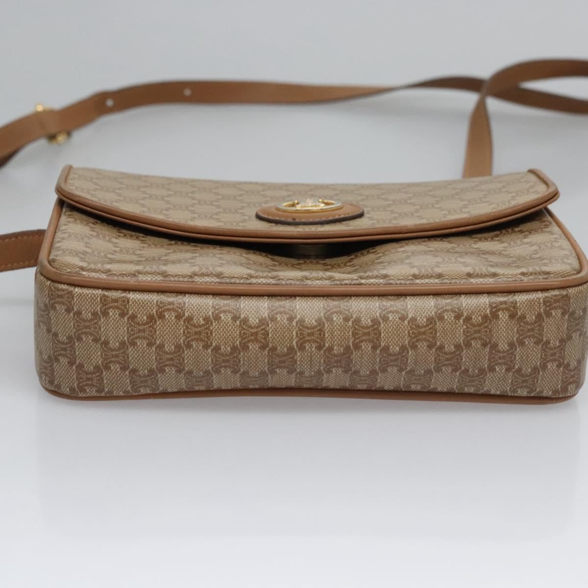 Celine Vintage Macadam Shoulder Bag Canvas And Leather Beige Canvas Shoulder Bag Bag (Pre-Owned)