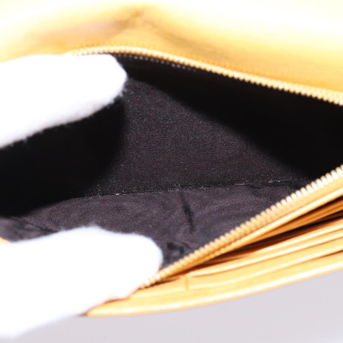 Gucci Betty Chain Wallet Leather Yellow Leather Clutche & Pouche Bag (Pre-Owned)