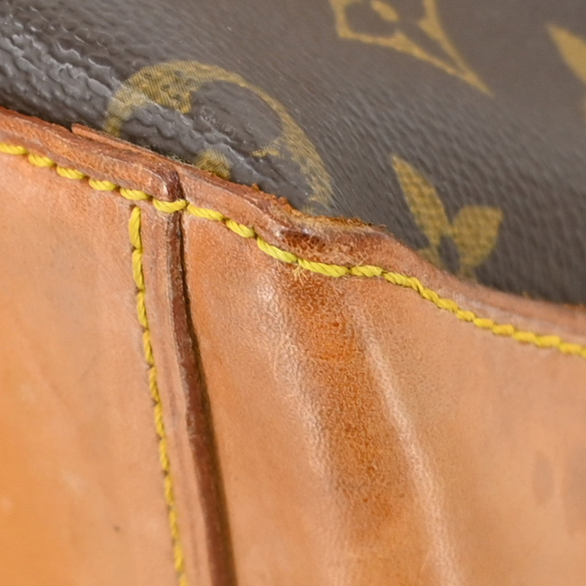 Louis Vuitton Cabas Mezzo Monogram Canvas Brown Canvas Tote Bag Bag (Pre-Owned)