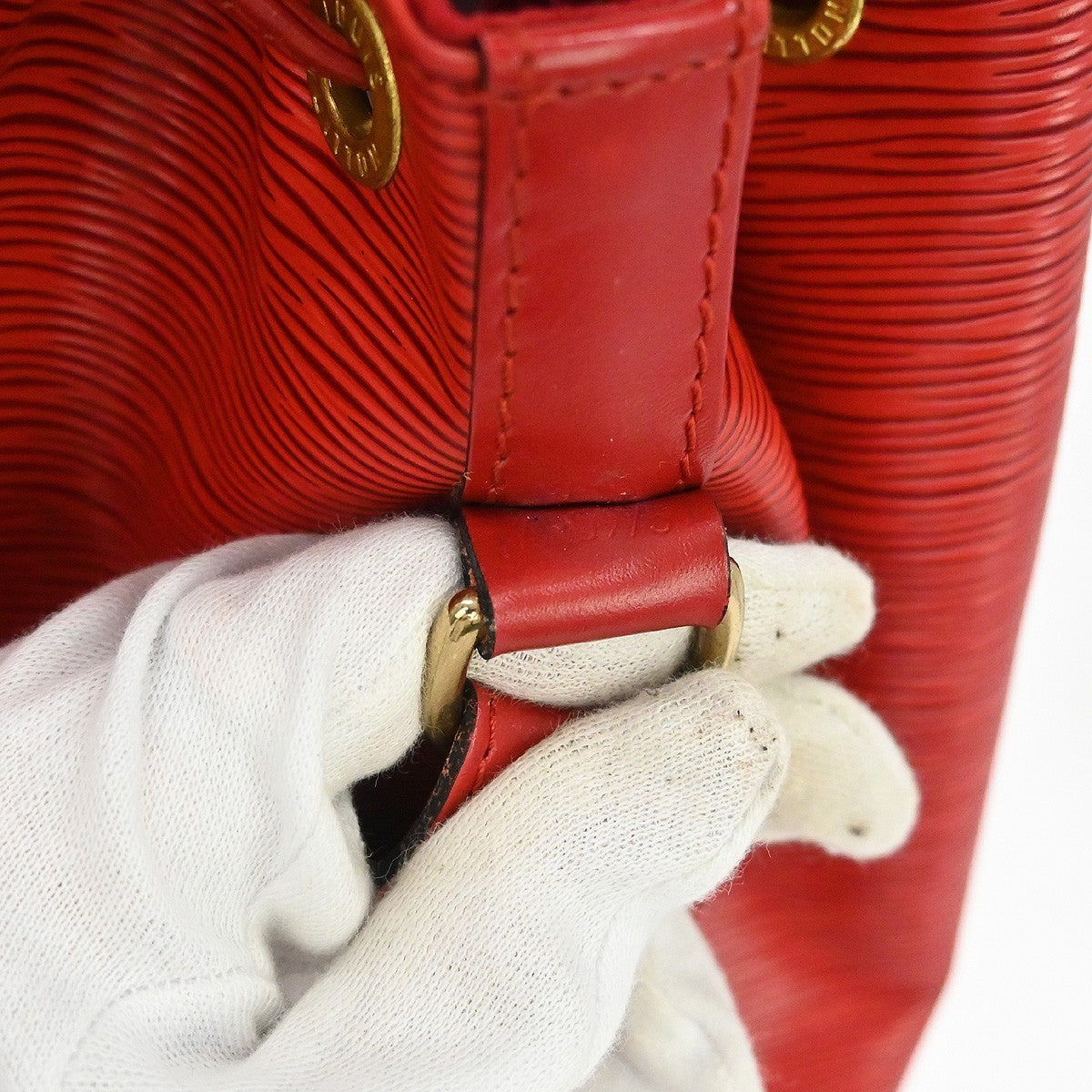 Louis Vuitton Noe Handbag Epi Leather Red Leather Shoulder Bag Bag (Pre-Owned)