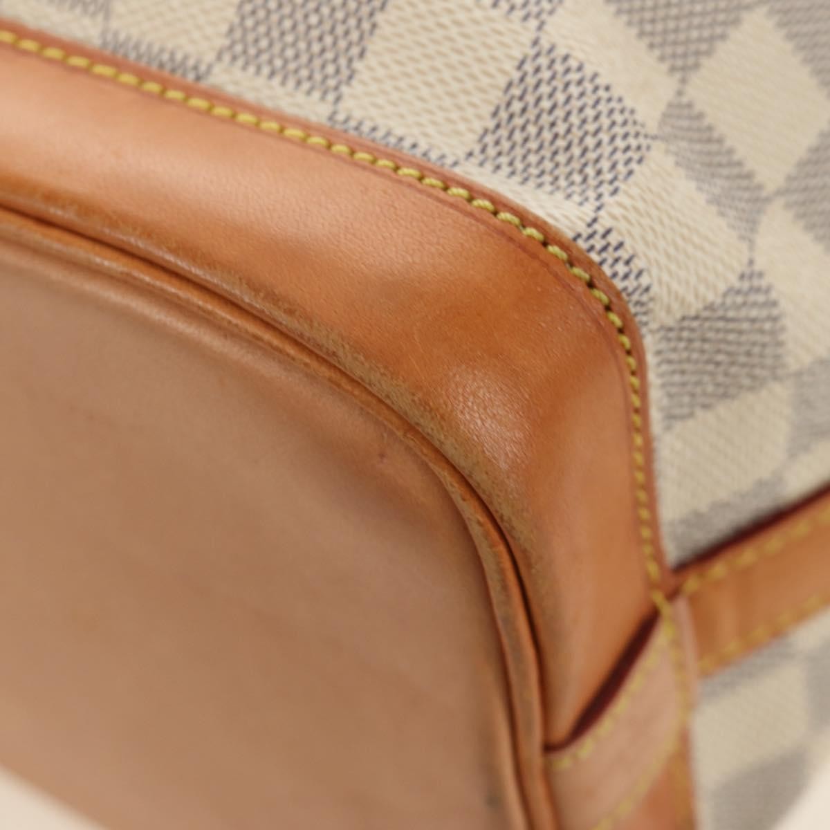 Louis Vuitton Noe Handbag Damier White Canvas Shoulder Bag Bag (Pre-Owned)