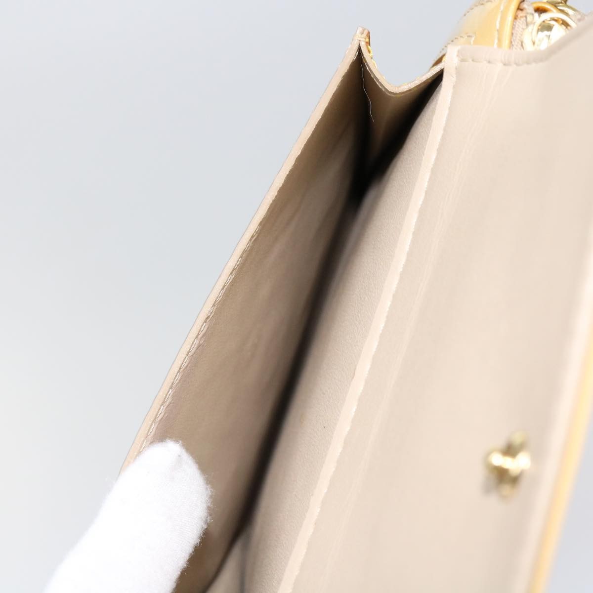Louis Vuitton Mott Handbag Monogram Vernis Beige Patent_Leather Clutche & Pouche Bag (Pre-Owned)