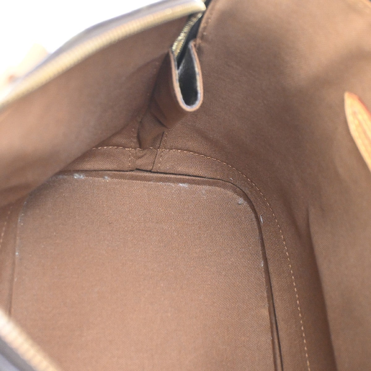 Louis Vuitton Alma Handbag Monogram Canvas Brown Canvas Handbag (Pre-Owned)