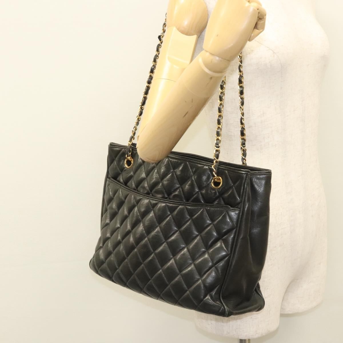 Chanel Chain Shoulder Bag Leather Black Leather Shoulder Bag Bag (Pre-Owned)