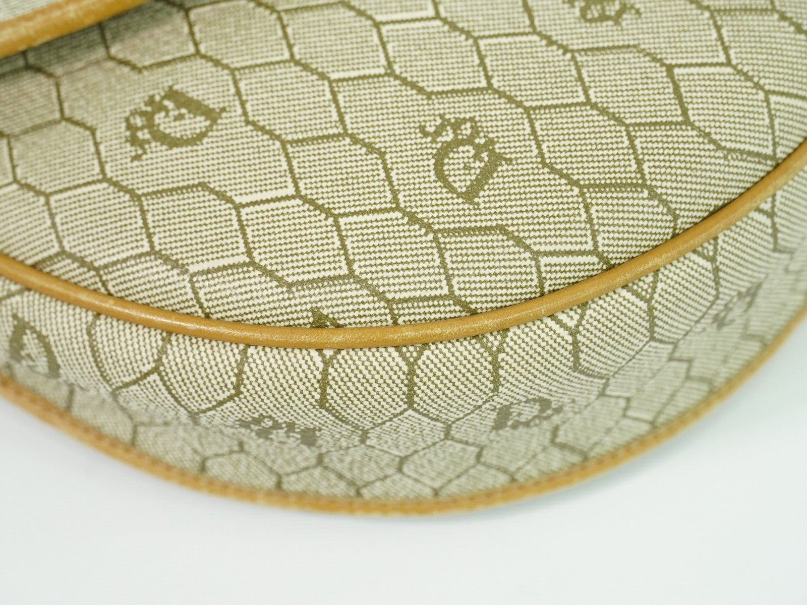 Christian Dior Vintage Honeycomb Shoulder Bag Canvas Beige Canvas Shoulder Bag Bag (Pre-Owned)