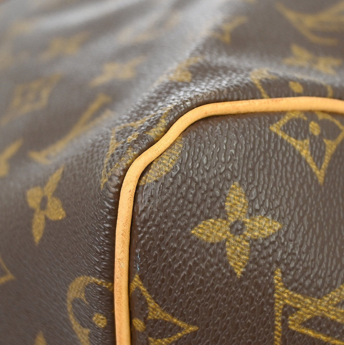 Louis Vuitton Keepall Bag Monogram Canvas Brown Canvas Travel Bag Bag (Pre-Owned)