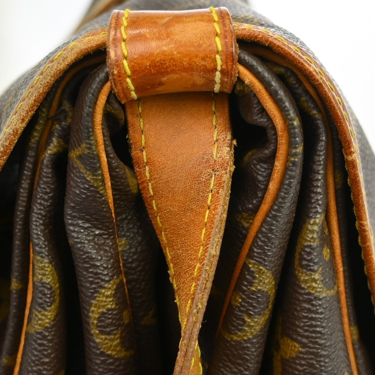 Louis Vuitton Saumur Handbag Monogram Canvas Brown Canvas Shoulder Bag Bag (Pre-Owned)