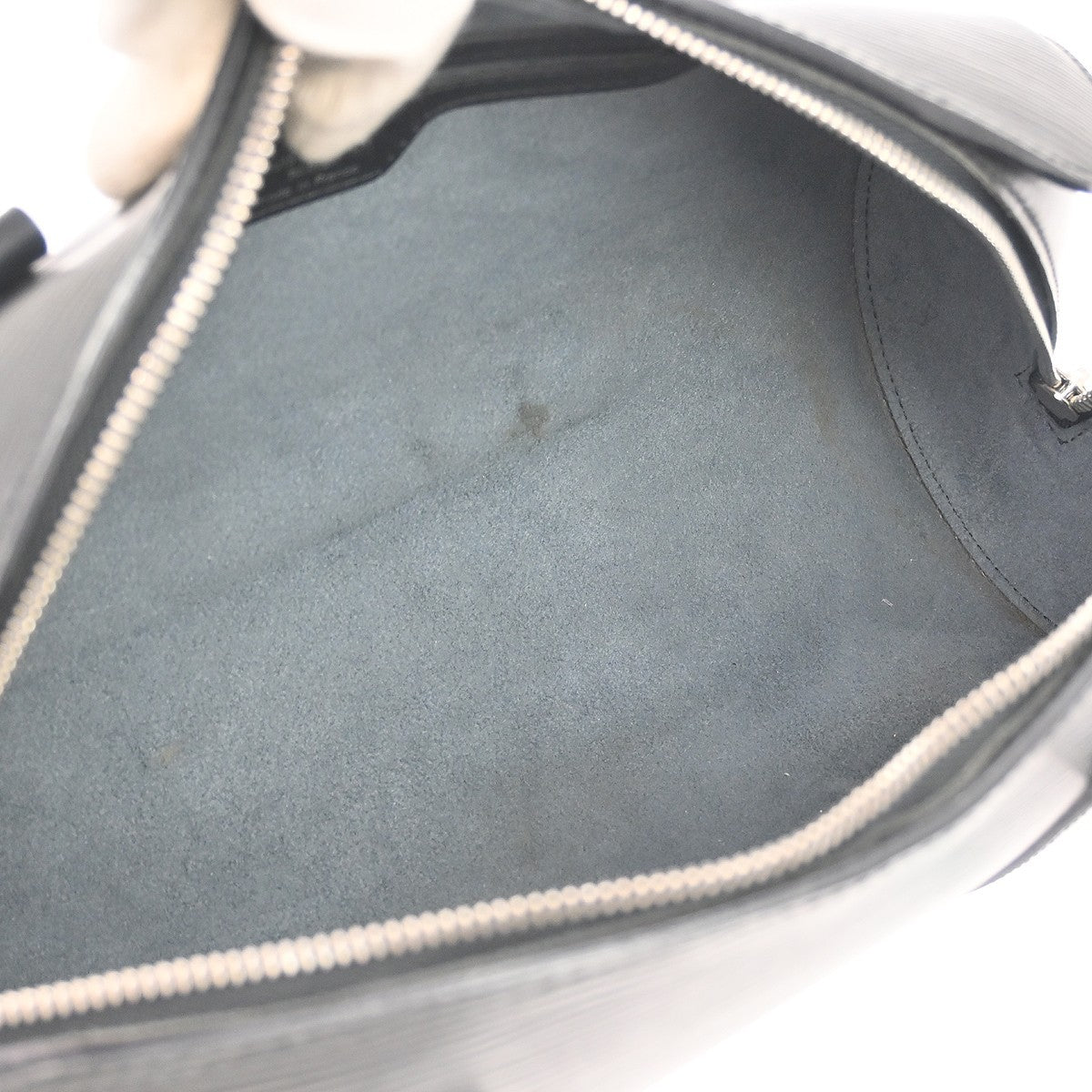 Louis Vuitton Soufflot Handbag Epi Leather Black Leather Handbag (Pre-Owned)