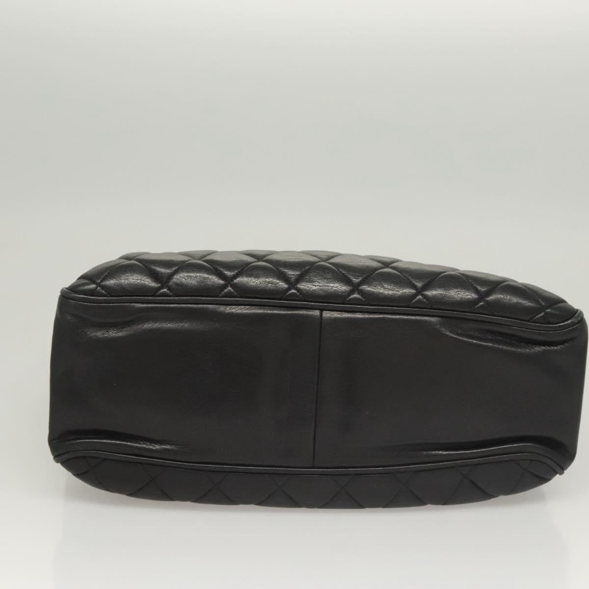 Chanel Chain Shoulder Bag Leather Black Leather Shoulder Bag Bag (Pre-Owned)