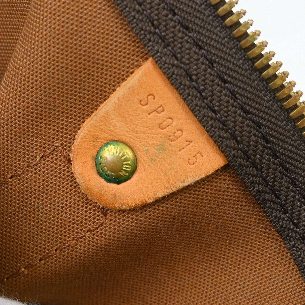 Louis Vuitton Keepall Bag Monogram Canvas Brown Canvas Travel Bag Bag (Pre-Owned)