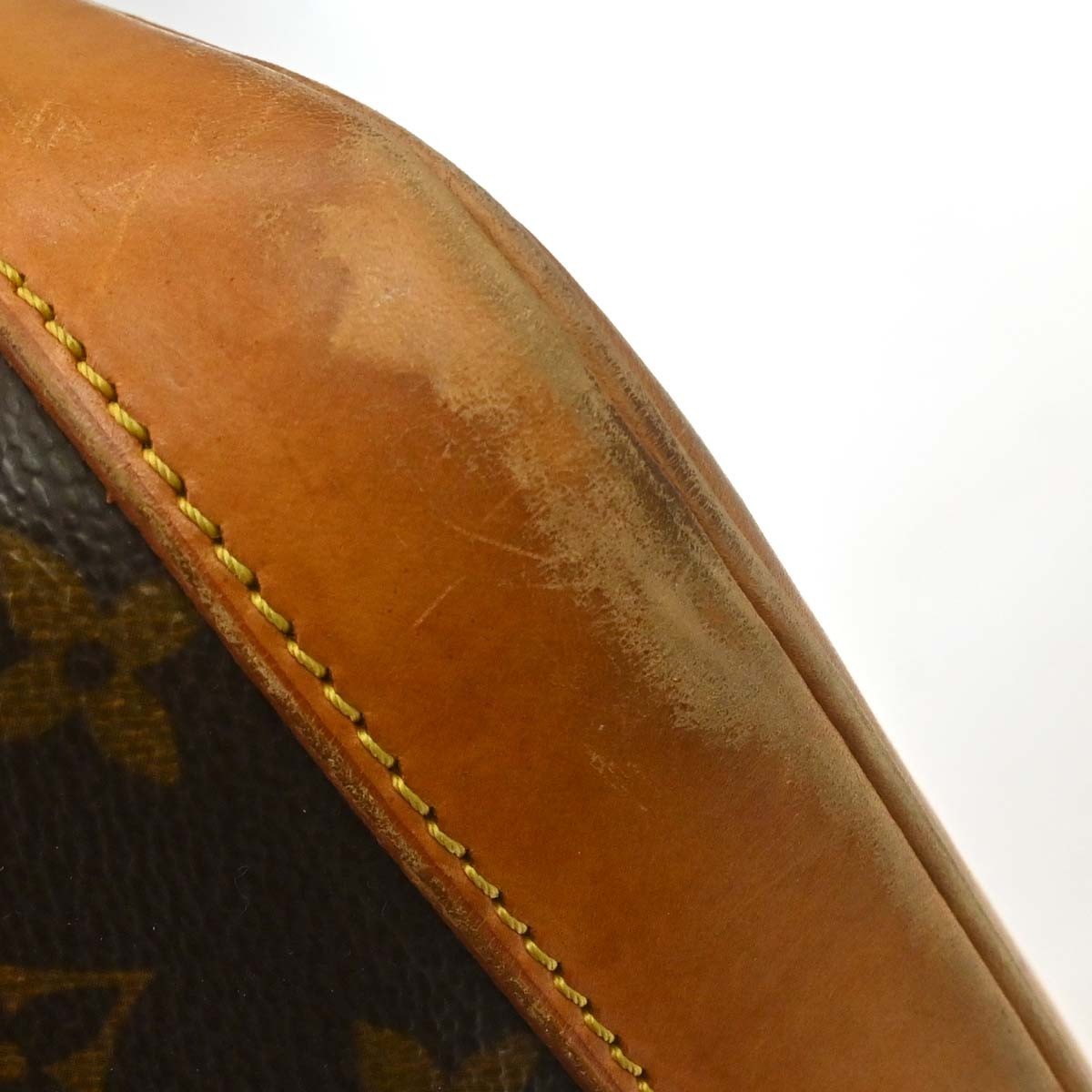 Louis Vuitton Alma Handbag Monogram Canvas Brown Canvas Handbag (Pre-Owned)