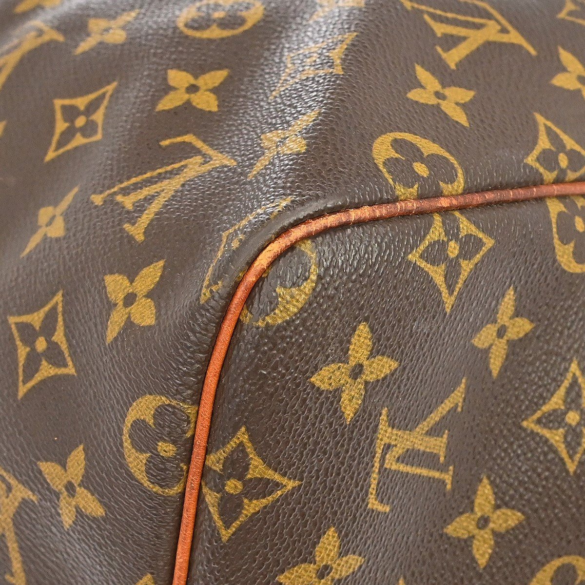 Louis Vuitton Keepall Bag Monogram Canvas Brown Canvas Travel Bag Bag (Pre-Owned)