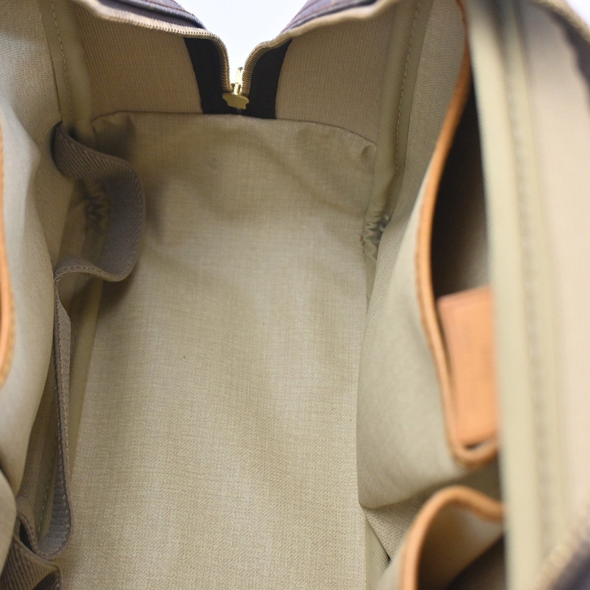 Louis Vuitton Deauville Handbag Monogram Canvas Brown Canvas Handbag (Pre-Owned)