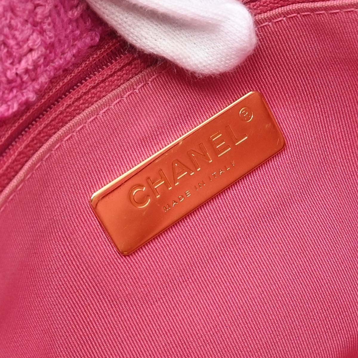 Chanel 19 Flap Bag Quilted Tweed Pink Tweed Handbag (Pre-Owned)