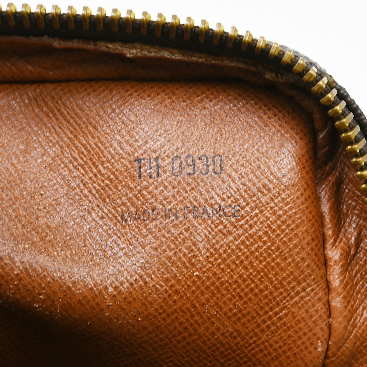 Louis Vuitton Amazone Bag Monogram Canvas Brown Canvas Shoulder Bag Bag (Pre-Owned)