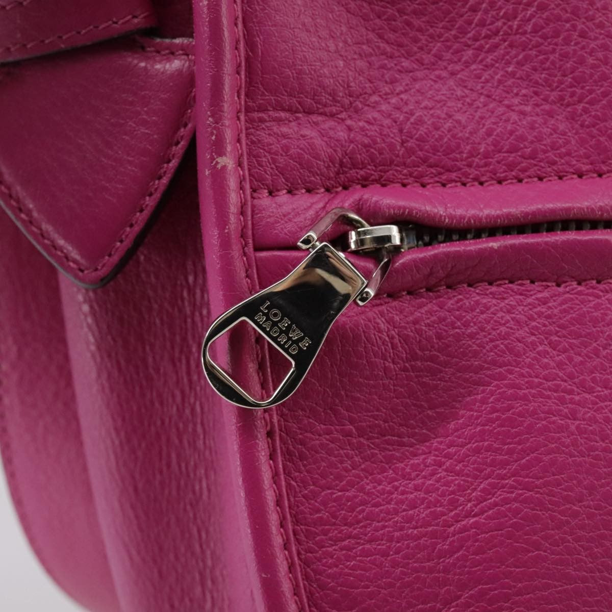 Loewe Heritage Messenger Leather Pink Leather Shoulder Bag Bag (Pre-Owned)