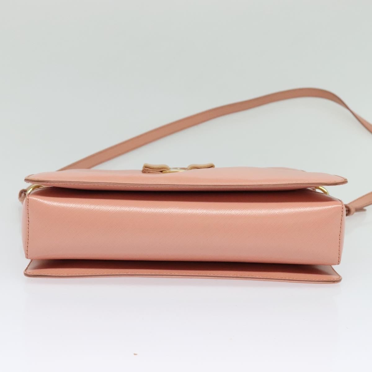 Salvatore Ferragamo Vala Shoulder Bag Leather Pink Leather Bag (Pre-Owned)