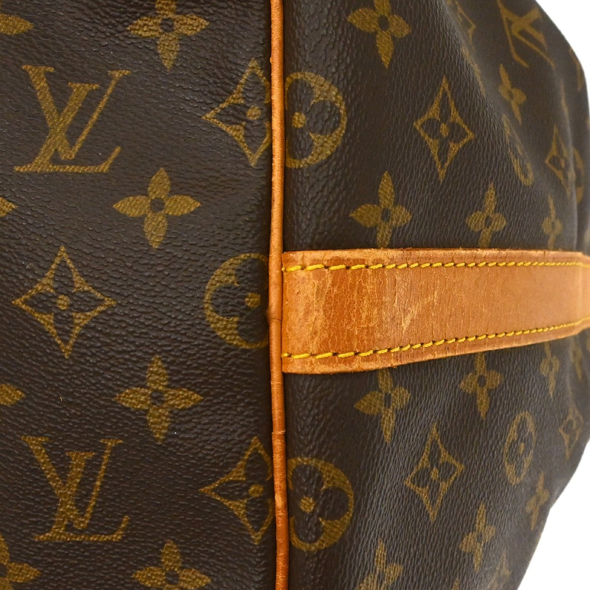 Louis Vuitton Keepall Bandouliere Bag Monogram Canvas Brown Canvas Travel Bag Bag (Pre-Owned)