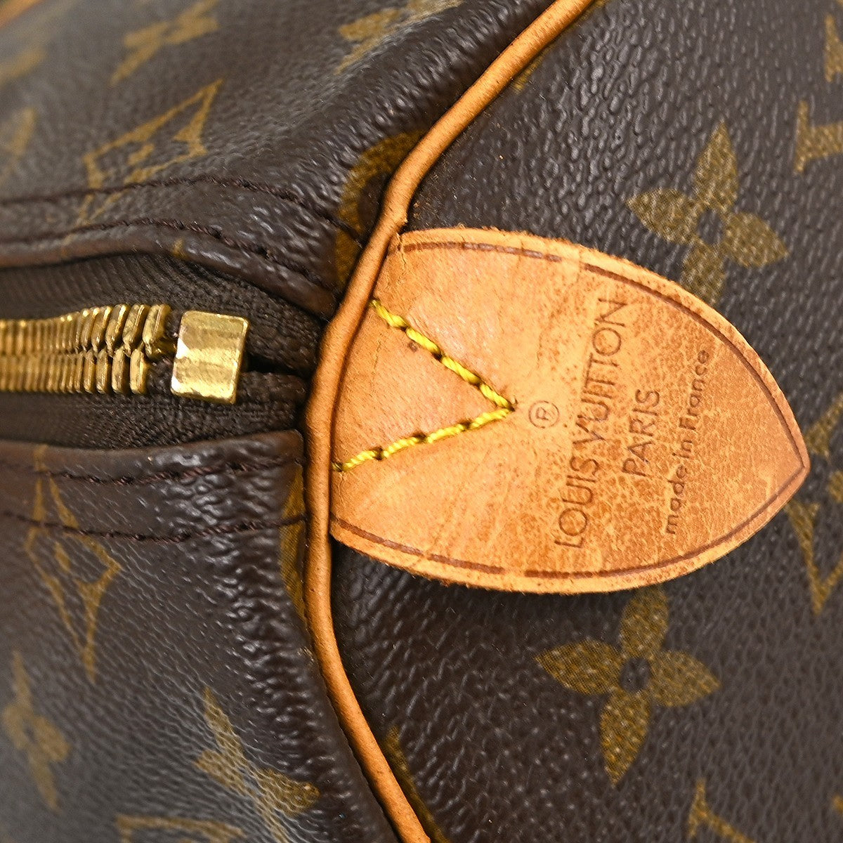 Louis Vuitton Keepall Bag Monogram Canvas Brown Canvas Travel Bag Bag (Pre-Owned)